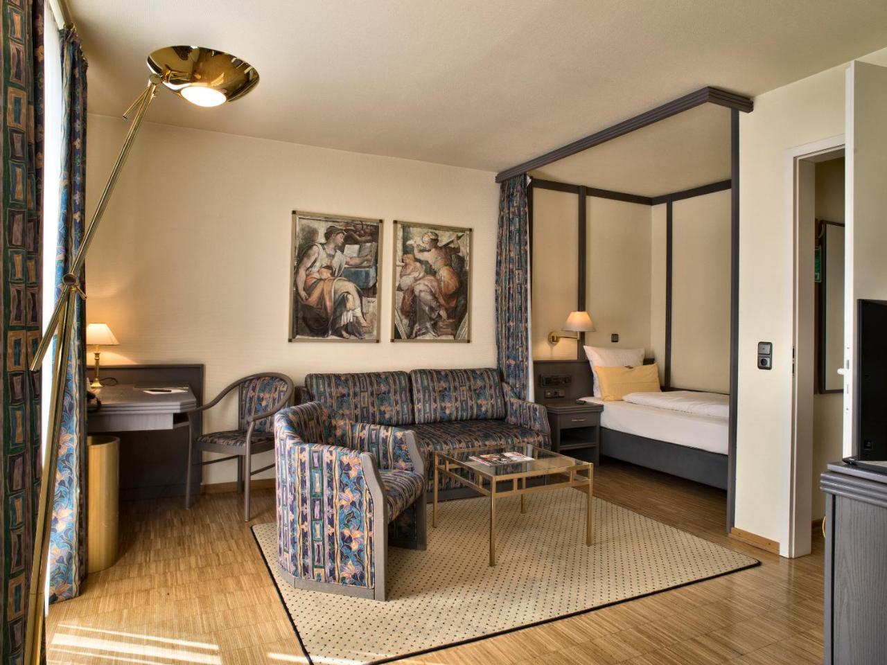 קרונברג אים טאונוס Posthaus Hotel Residenz מראה חיצוני תמונה