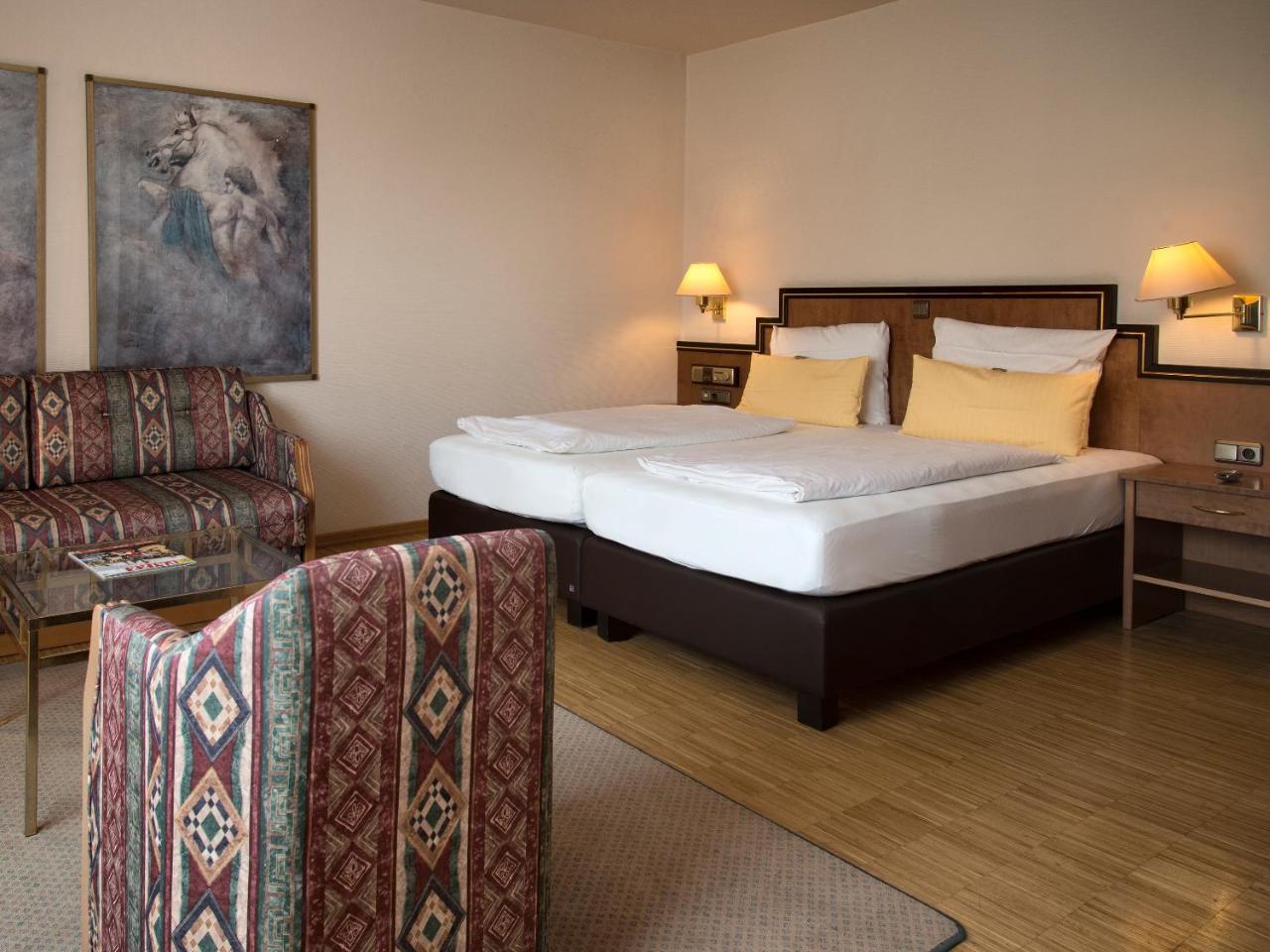 קרונברג אים טאונוס Posthaus Hotel Residenz מראה חיצוני תמונה